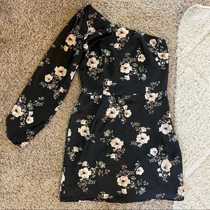 Abercrombie one shoulder satin dress Sz S